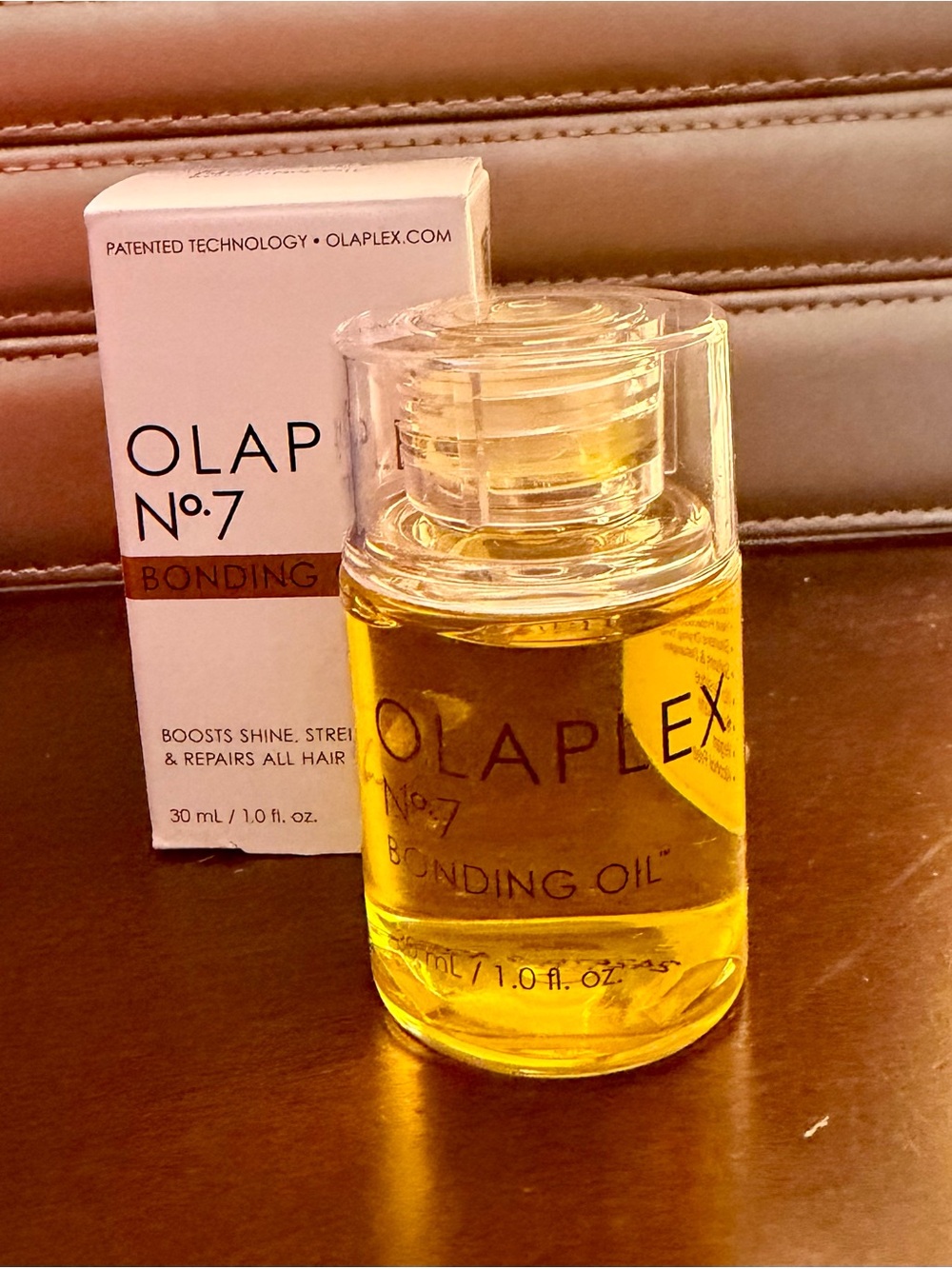 OLAPLEX No.7 Bonding Oil - Clear Bottle with Golden Oil